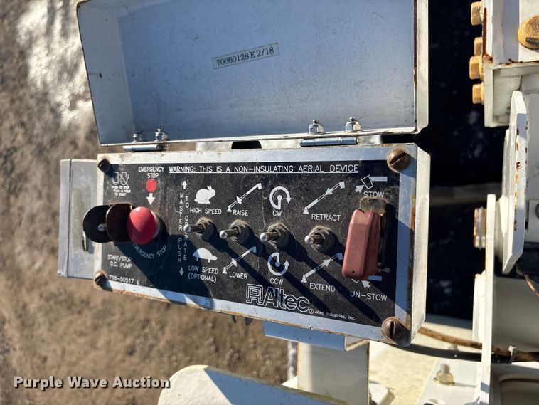 image for item FI0079 2017 Ford F450 bucket truck