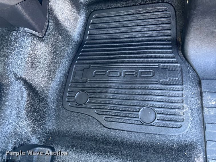 image for item FI0079 2017 Ford F450 bucket truck