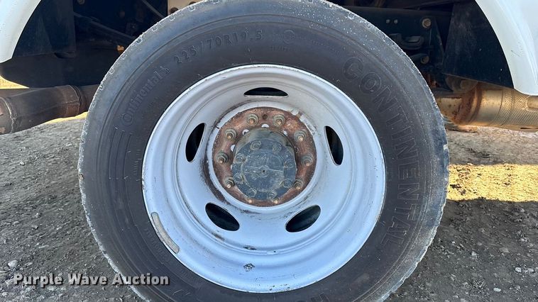 image for item FI0079 2017 Ford F450 bucket truck