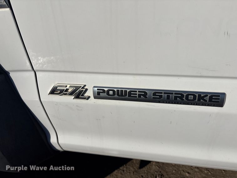 image for item FI0079 2017 Ford F450 bucket truck