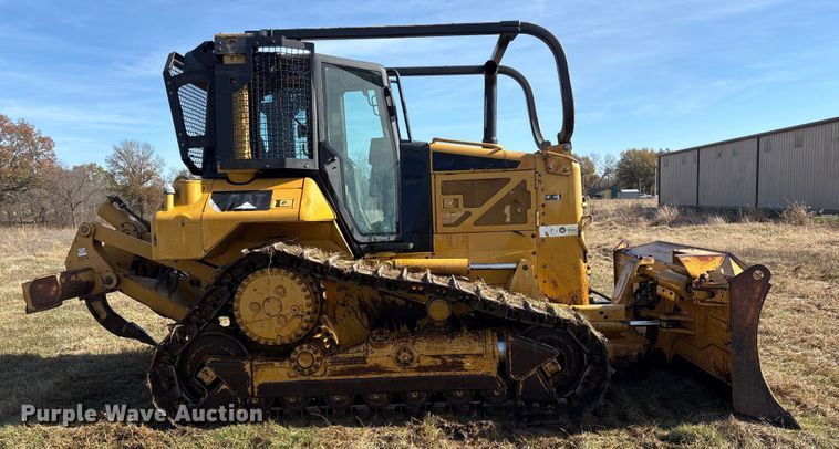 image for item FI0080 2008 Caterpillar D6N XL dozer