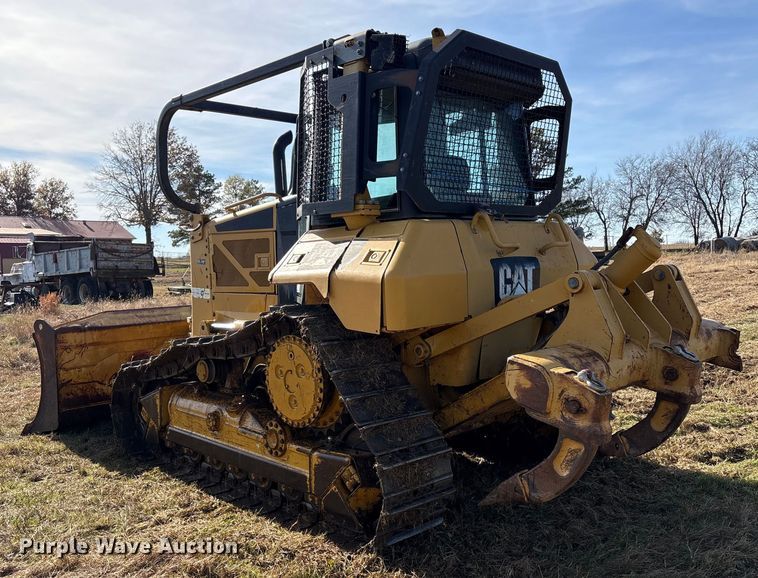 image for item FI0080 2008 Caterpillar D6N XL dozer