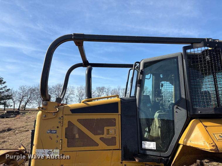 image for item FI0080 2008 Caterpillar D6N XL dozer