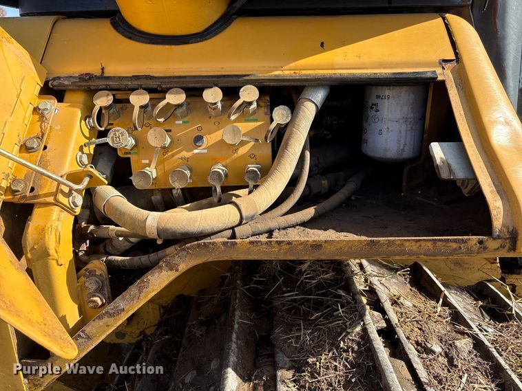 image for item FI0080 2008 Caterpillar D6N XL dozer