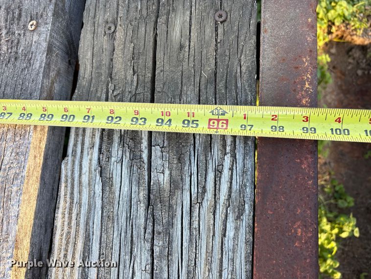 image for item FI0083 2000 L&L Trailer equipment trailer