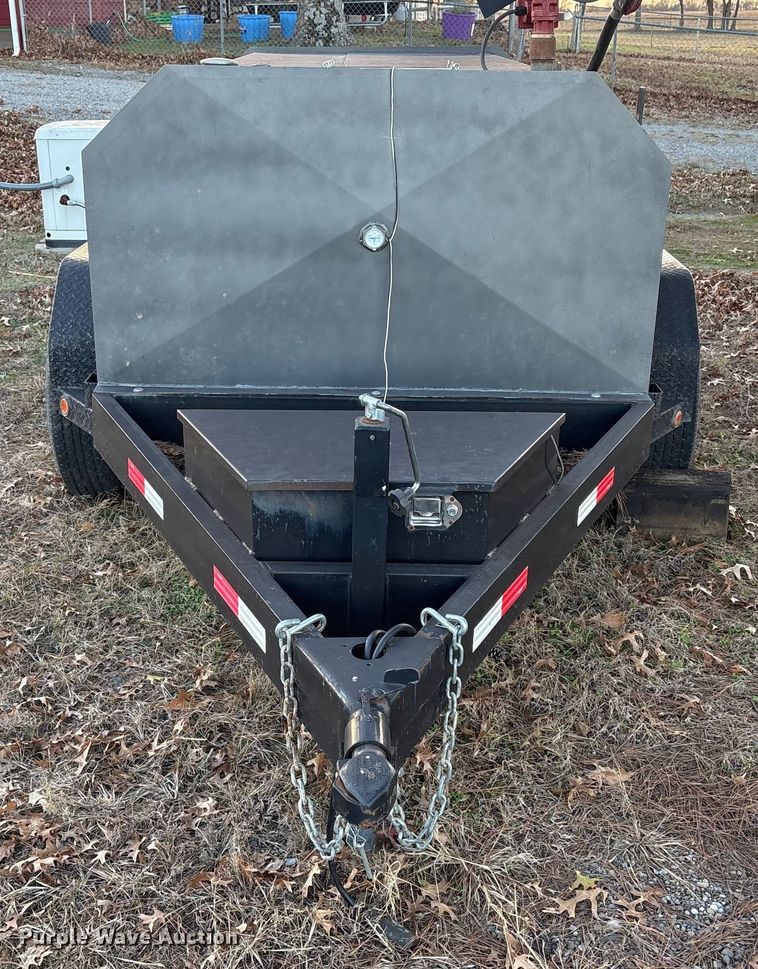 image for item FI0091 Shop built tank trailer