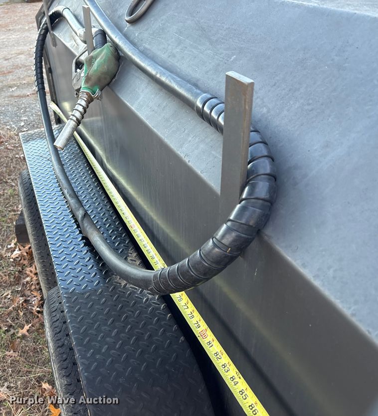 image for item FI0091 Shop built tank trailer