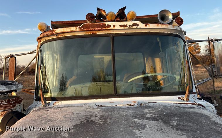 image for item FI0095 1973 Mack RL700L dump truck