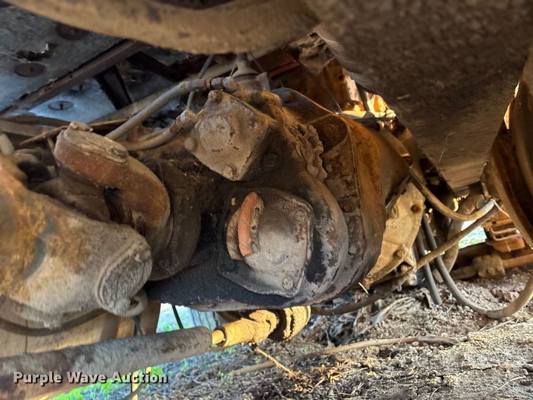 image for item FI0095 1973 Mack RL700L dump truck