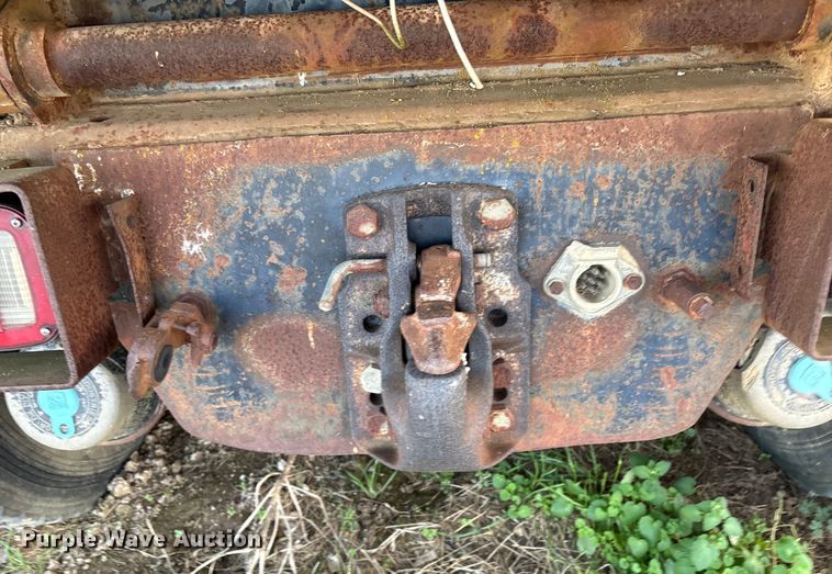 image for item FI0095 1973 Mack RL700L dump truck