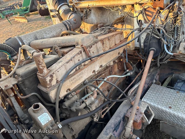 image for item FI0095 1973 Mack RL700L dump truck