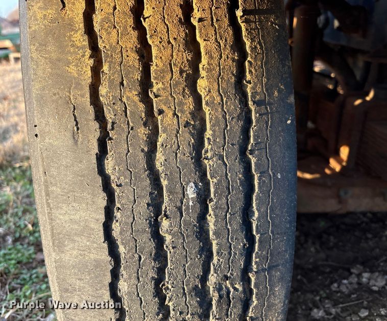 image for item FI0095 1973 Mack RL700L dump truck