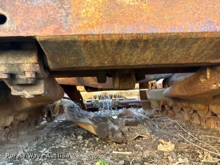 image for item FI0098 Caterpillar D6D dozer