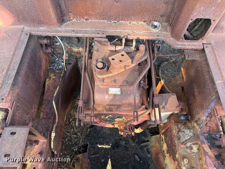 image for item FI0098 Caterpillar D6D dozer