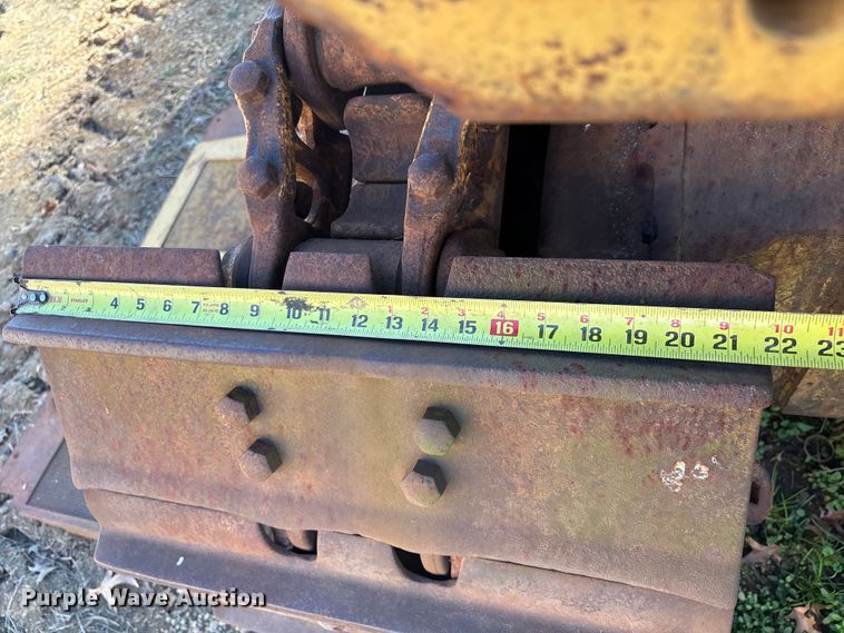 image for item FI0098 Caterpillar D6D dozer