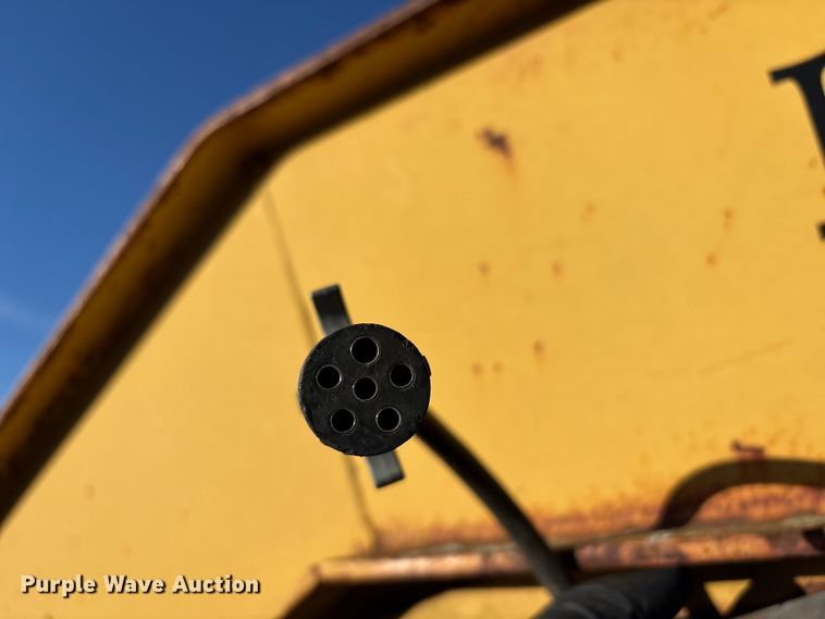 image for item FI0103 2001 L & L Trailer Mfg. equipment trailer