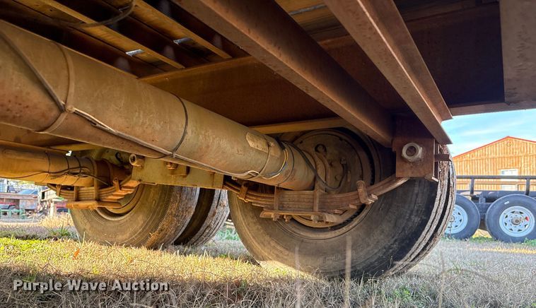image for item FI0103 2001 L & L Trailer Mfg. equipment trailer