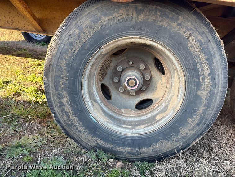 image for item FI0103 2001 L & L Trailer Mfg. equipment trailer