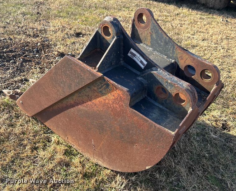 image for item FI0106 Ford 18088 excavator bucket