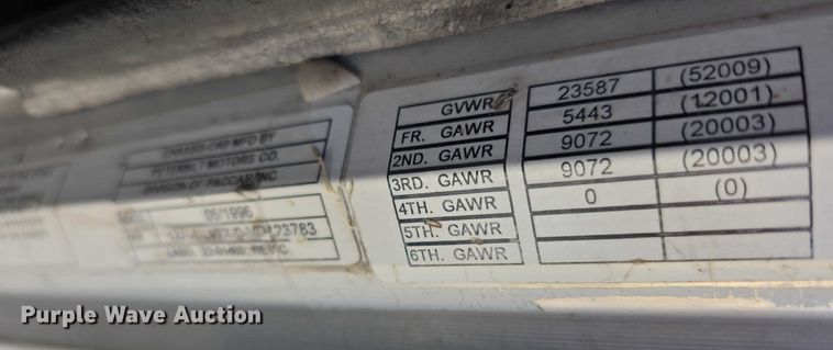 image for item FI0709 1997 Peterbilt 385 dump truck