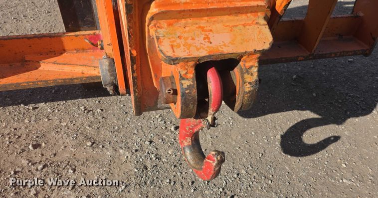 image for item FI0711 2013 Xtreme XR1045 telehandler
