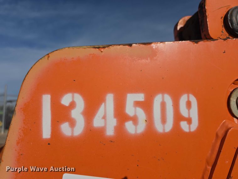 image for item FI0711 2013 Xtreme XR1045 telehandler