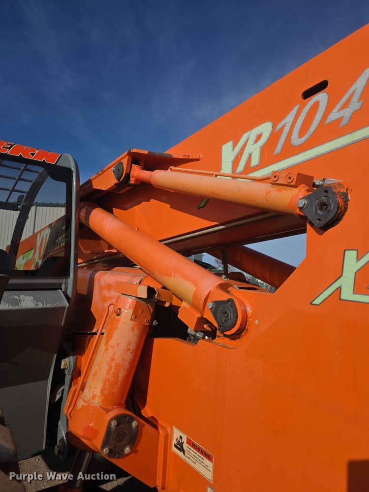 image for item FI0711 2013 Xtreme XR1045 telehandler