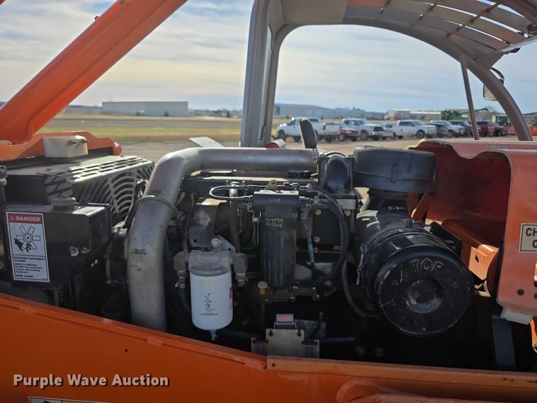 image for item FI0711 2013 Xtreme XR1045 telehandler