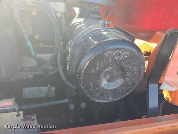 image for item FI0711 2013 Xtreme XR1045 telehandler