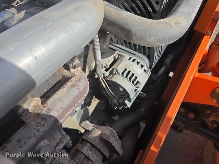 image for item FI0711 2013 Xtreme XR1045 telehandler