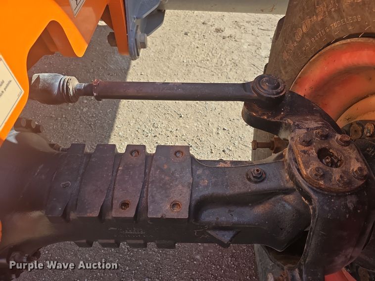 image for item FI0711 2013 Xtreme XR1045 telehandler