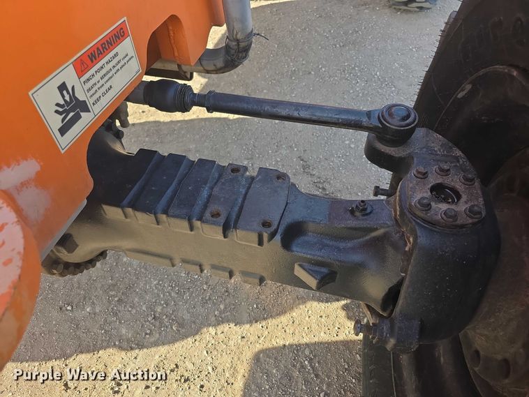 image for item FI0711 2013 Xtreme XR1045 telehandler