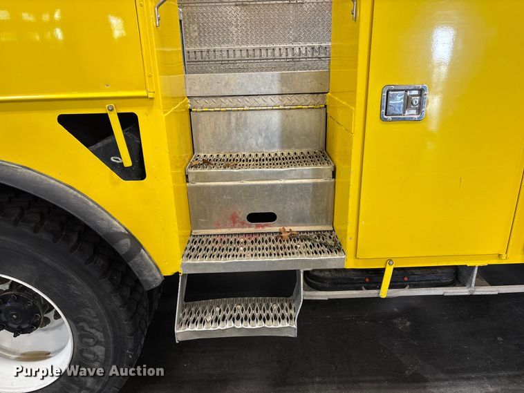 image for item FI1516 2021 Freightliner M2 bucket truck