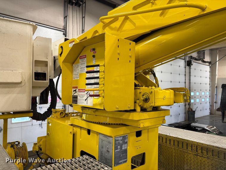 image for item FI1516 2021 Freightliner M2 bucket truck