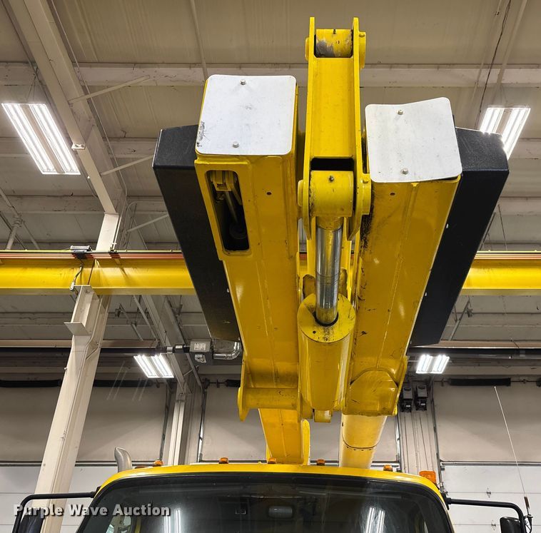 image for item FI1516 2021 Freightliner M2 bucket truck