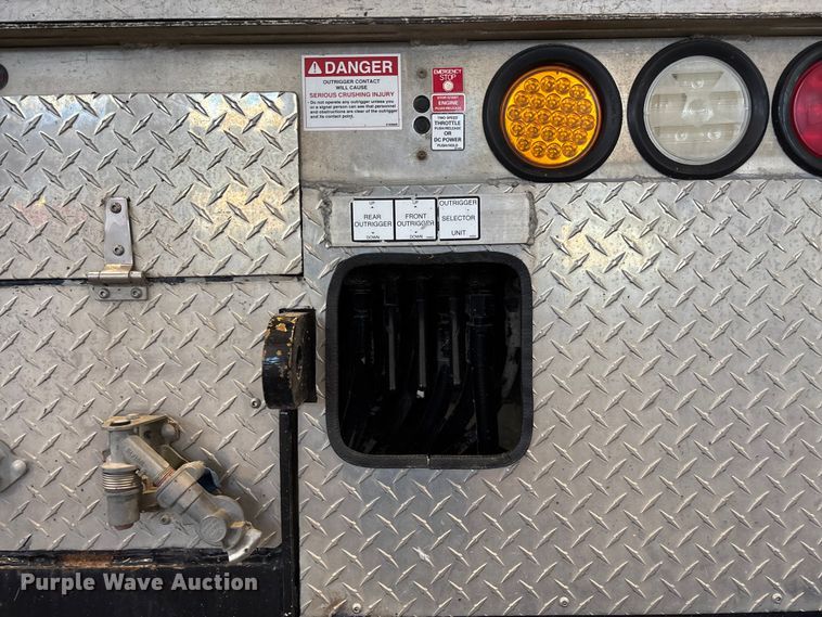 image for item FI1516 2021 Freightliner M2 bucket truck