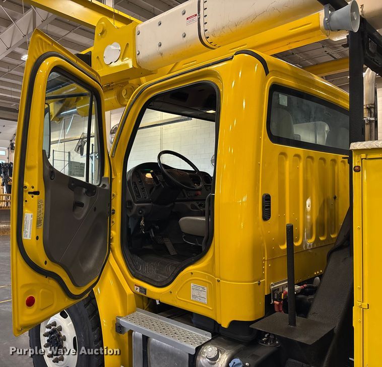 image for item FI1516 2021 Freightliner M2 bucket truck