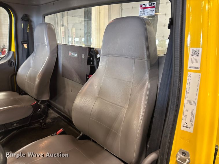 image for item FI1516 2021 Freightliner M2 bucket truck