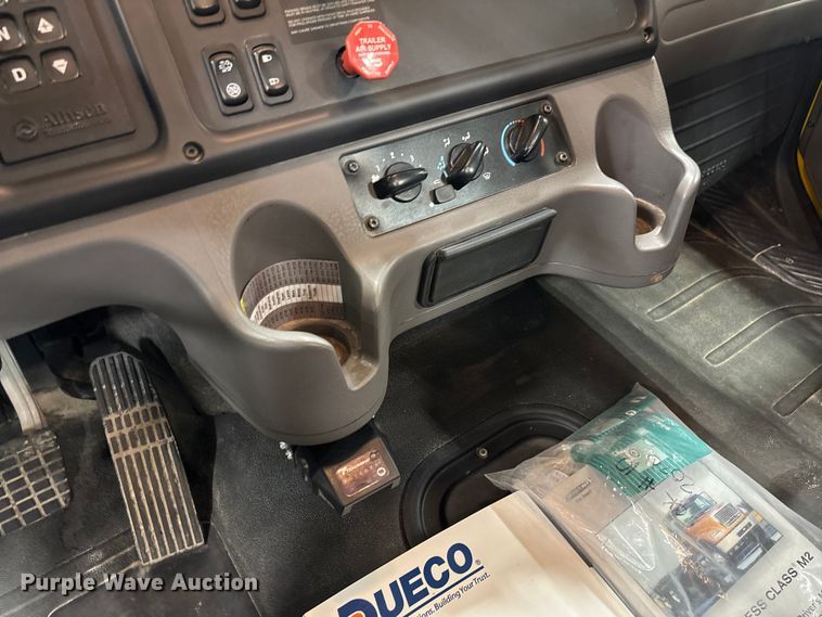 image for item FI1516 2021 Freightliner M2 bucket truck