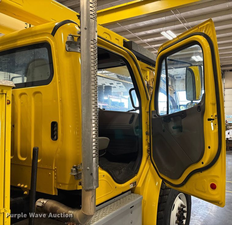image for item FI1516 2021 Freightliner M2 bucket truck