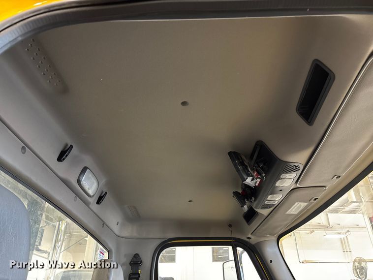 image for item FI1516 2021 Freightliner M2 bucket truck