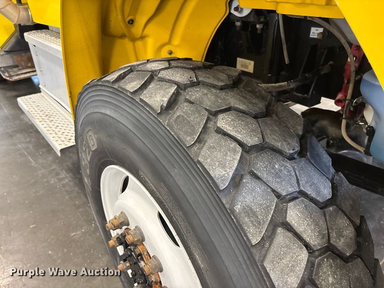 image for item FI1516 2021 Freightliner M2 bucket truck