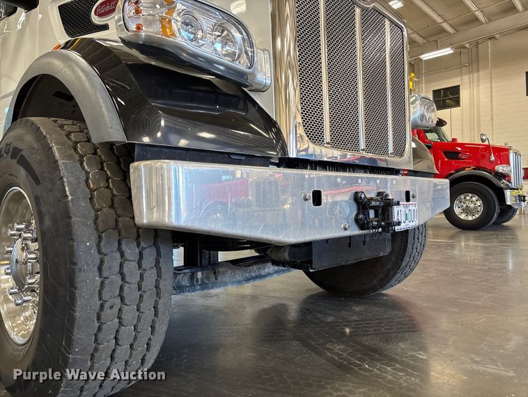 image for item FI1518 2025 Peterbilt 567 dump truck