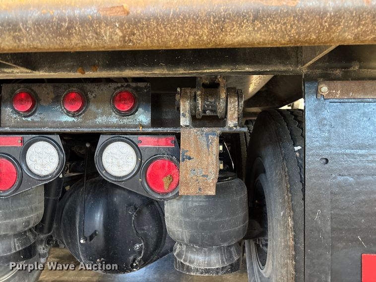 image for item FI1518 2025 Peterbilt 567 dump truck