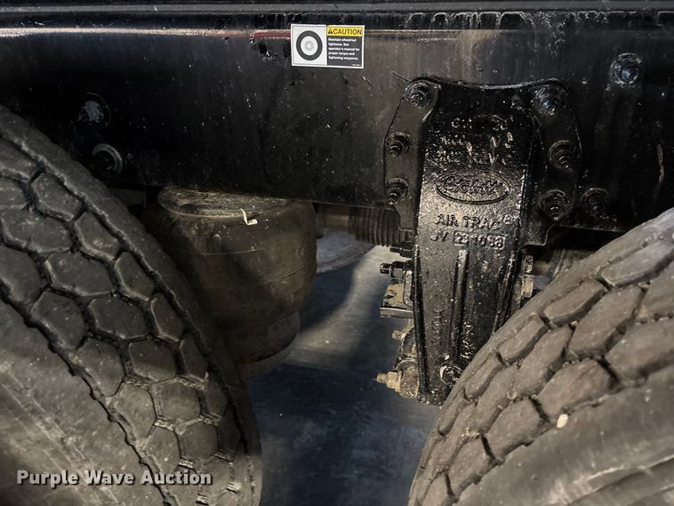 image for item FI1518 2025 Peterbilt 567 dump truck