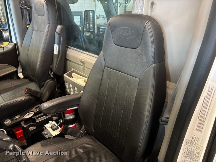 image for item FI1518 2025 Peterbilt 567 dump truck