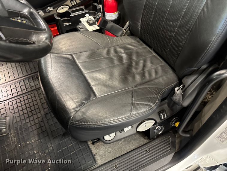 image for item FI1518 2025 Peterbilt 567 dump truck