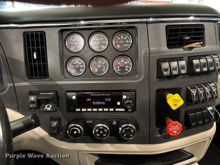 image for item FI1518 2025 Peterbilt 567 dump truck