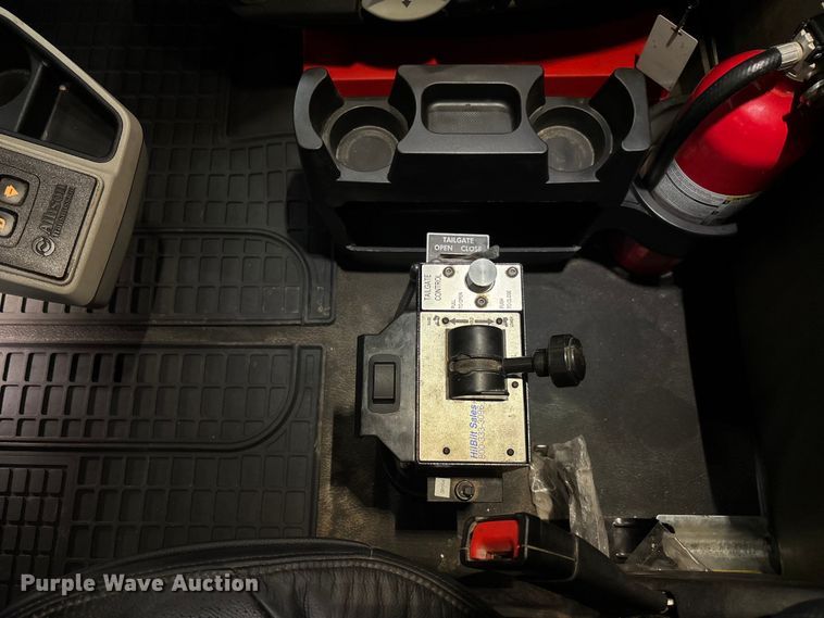 image for item FI1518 2025 Peterbilt 567 dump truck