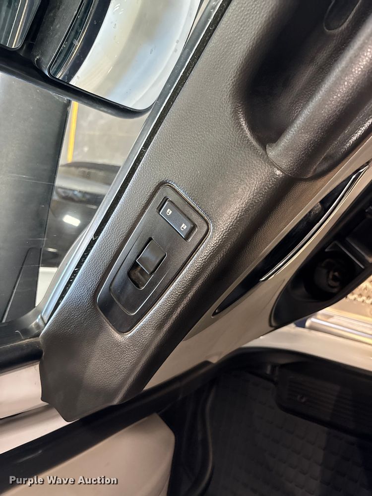 image for item FI1518 2025 Peterbilt 567 dump truck